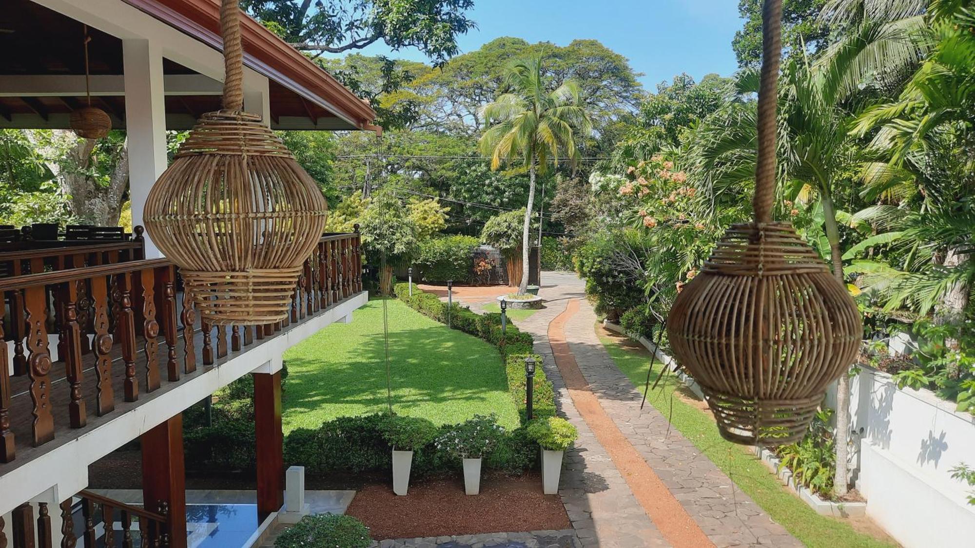 Rockery Villa Ayurveda Bentota Kültér fotó